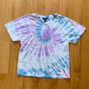 Rue21 Tie-dye Crewneck T-shirt • M